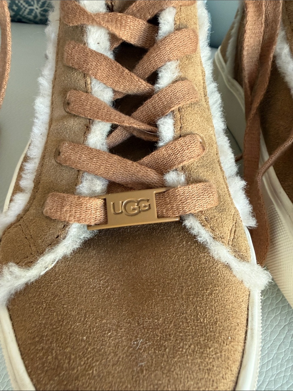 UGG Olli Women’s Chestnut Suede High top Sneakers with Shearling Trim size 8.5 - Picture 15 of 15